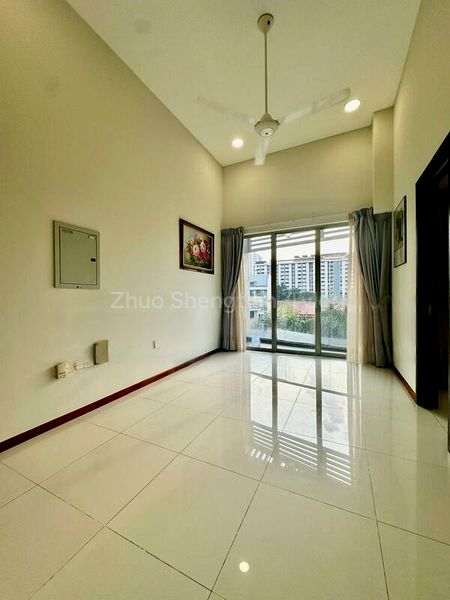 2 Bed Condo for Sale in  Loft @ Rangoon - Image 9